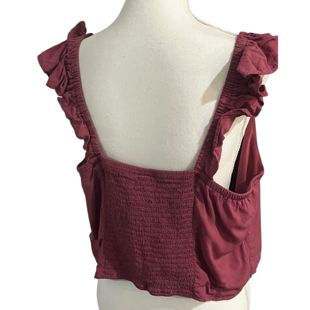 Torrid sz 2 crop blouse with ruffled straps EUC - Picture 3 of 8